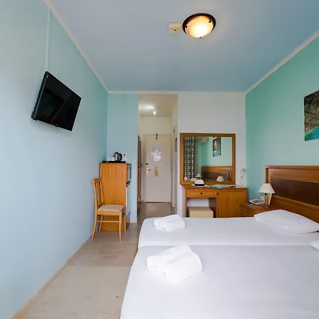 Summery Hotel 3*