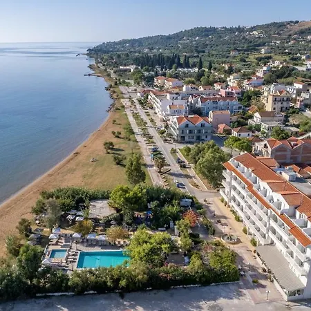Summery Ξενοδοχείο