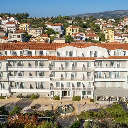 Summery ホテル 3*