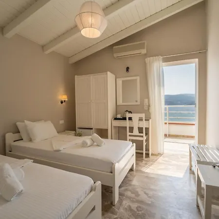 Summery Ξενοδοχείο