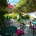 Hotell Summery 3*